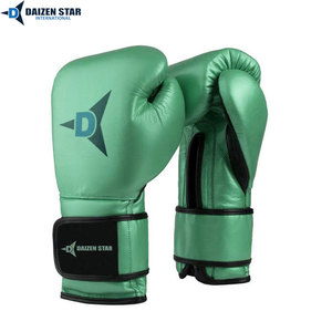 Gants de boxe en cuir PU vert Daizen Star, équipement d'entraînement, fermeture velcro, sangle de poignet réglable pour adultes - Product Image 3