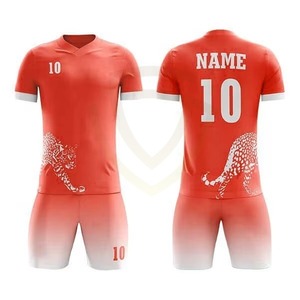 Uniforme de football pour hommes sur mesure de haute qualité avec nom d'équipe disponible dans toutes les tailles, faible MOQ, dernier style d'uniforme de football - Product Image 2