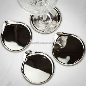 Posavasos decorativo de metal con diseño de filigrana hecho a mano por artesanos expertos para uso elegante en la mesa de la cocina del hogar - Product Image 3