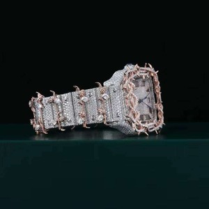 Montre élégante de luxe à cadran carré en alliage, avec aiguilles en moissanite et bracelet en acier inoxydable, design tendance - Product Image 6