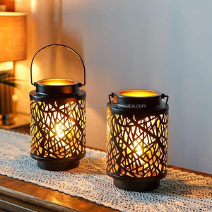 Lampe à Thé Vintage Suspendue de Jardin en Fer en Métal Support Votif Fabricant Design Décoratif Lampe à Thé en Métal Votiveby Home Decor - Product Image 1