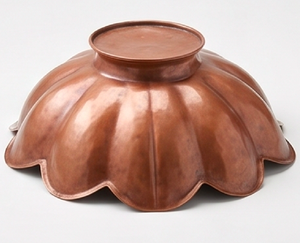 Cuenco de flores de cobre hecho a mano, diseño tradicional chino, plato decorativo de metal pulido para servir y utensilios de cocina - Product Image 3