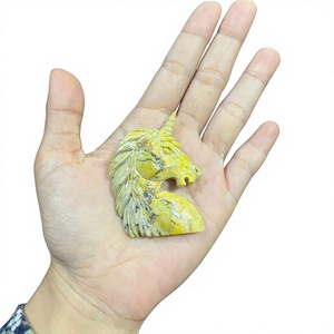 Unicornio Tallado a Mano en Jaspe Amarillo Grisáceo, Decoración de Fantasía Única - Escultura de Piedra Natural Indonesia - Product Image 5