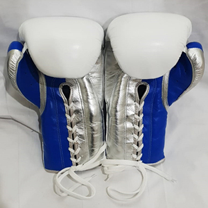 Gants de boxe pour hommes en cuir de vachette bleu brillant texturé avec lacets bicolores, couleurs personnalisables, gants de sport quatre saisons - Product Image 6