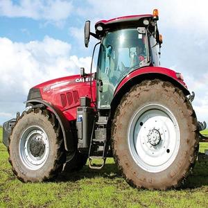 El tractor Case IH Puma 240 ofrece un rendimiento robusto, una transmisión moderna y una fácil maniobrabilidad para abordar cualquier trabajo agrícola. - Product Image 4