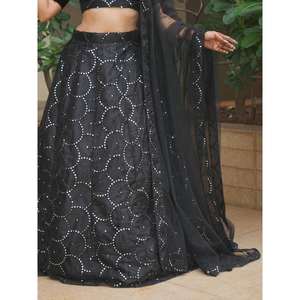 Impresionante ropa de fiesta de organza bordada negra Lehenga Choli - Product Image 1