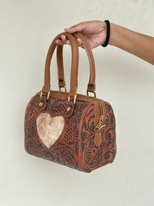 Nouveau Sac Bandoulière de Luxe en Cuir de Vachette 2026, Sac Speedy Turquoise avec Gravure Florale en Cuir Faite à la Main, Sac de Voyage - Product Image 2