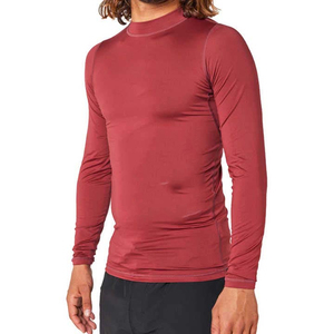 เสื้อแรชการ์ดคุณภาพสูงปี 2026 ขายส่งแบบกำหนดเองสำหรับผู้ชาย อุปกรณ์ป้องกันสำหรับผู้ชายที่ปรับแต่งได้ มีจำหน่ายที่ Maan Wears ปากีสถาน - Product Image 5