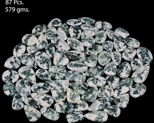 Cabujón de Ágata Natural Pulido Liso con Patrón Dendrítico Blanco y Verde para Joyería - Product Image 1