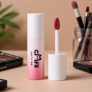Cats Lab Blur Lip Velvet - Teinte à lèvres crémeuse longue durée pour un maquillage quotidien - Product Image 3