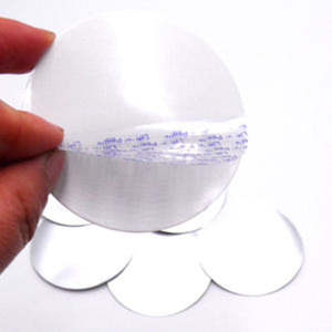 Bouchons de bouteilles en plastique PE et aluminium de haute qualité, anti-déversement, à visser, 20 mm, faciles à retirer, qualité alimentaire, capacité 100 ml - Product Image 1