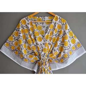 Robe Kaftan Longue en Coton Fait Main pour Femme, Imprimé Floral, Coupe Asymétrique, Idéale pour la Plage et les Soirées Estivales - Product Image 5