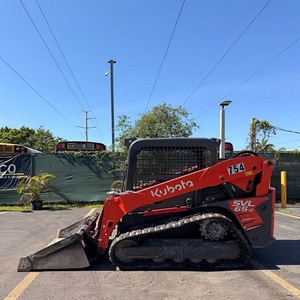 Chargeuses compactes Kubota haute performance avec une construction de qualité supérieure et un historique d'entretien du moteur exceptionnel - Product Image 2