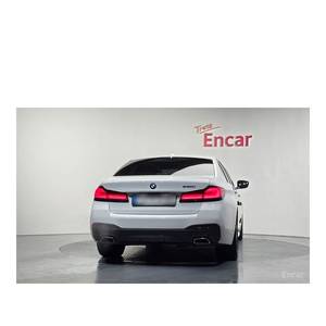 BMW Serie 5 530i M Sport 2023, Volante a la Izquierda, Caja de Cambios Automática, 33,867 km - Product Image 4