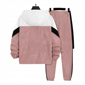 Conjunto Deportivo Casual de Dos Piezas Personalizable Unisex: Sudadera con Capucha Rosa Empolvado y Pantalones Jogger con Bloques de Color - Product Image 2