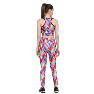 Ensemble de sport 2 pièces pour femme, logo personnalisé sublimé, qualité supérieure, respirant, en polyester - Product Image 2