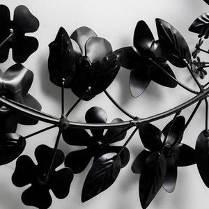 Modern Metal <b>Leaf</b> Wreath <b>Wall</b> Art Decorative Iron <b>Wall</b> Hanging Round Floral Home Living Room <b>Decor</b> Accent - Product Image 3
