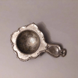 Custom Stainless Steel <b>Tea</b> <b>Infuser</b> with Ergonomic Long Handle Base Portable Loose Leaf <b>Tea</b> Strainer for Office Home Kitchen - Product Image 2