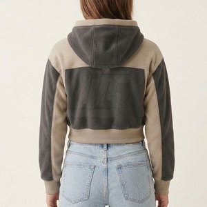 Hoodies courts tendance pour femmes avec design pull-over, tissu doux, poignets côtelés, ourlet court et style décontracté pour l'extérieur - Product Image 2