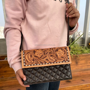 Sac à bandoulière en cuir repoussé à la main de qualité supérieure personnalisé sac à bandoulière en cuir de vachette matelassé en treillis de diamant sac à main pochette pour femme - Product Image 2