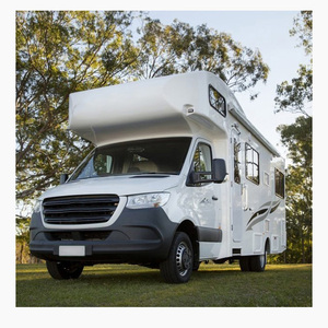 Caravana Autocaravana Multiusos para Viajes, Campamentos, Actividades al Aire Libre y Uso Comercial - Product Image 1