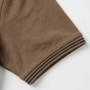 เสื้อโปโลผู้ชายสั่งทำขายส่ง พร้อมโลโก้พิมพ์ลาย ดีไซน์ใหม่ สีพื้น ผ้าถัก ผลิตในปากีสถาน - Product Image 6