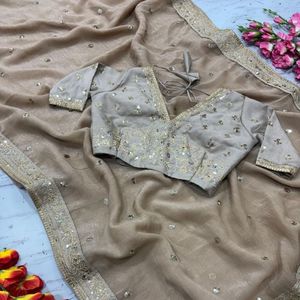 Sari Premium Or Écrasé avec Paillettes et Broderies, Modèle de Créateur pour Soirée, Finition de Showroom pour Mariage et Tenue Ethnique - Product Image 3