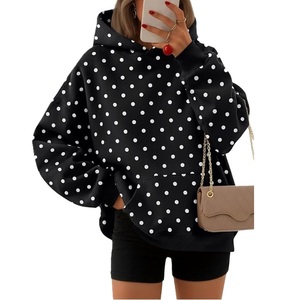Sudadera con capucha para mujer, personalizada, 100% algodón piqué, 220 GSM, manga corta, color liso, con bordado en el pecho, proveedor informal de Bangladesh - Product Image 1