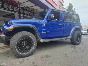 Cerchi Wenqi Offroad Beadlock Style Black Rhino Design 17x9 5x127 per Wrangler - Product Image 4