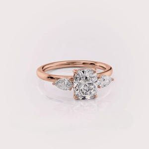 Anillo de compromiso de moissanita personalizado fabricado en India para joyería nupcial y ocasiones especiales disponible para la venta - Product Image 2