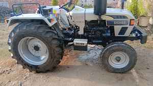 Tracteur Eicher 50 CV d'occasion fiable avec moteur et boîte de vitesses Cummins pour l'agriculture moderne 2RM Garantie kilométrage élevé 5 étoiles - Product Image 4