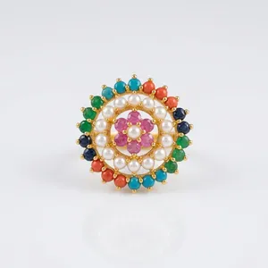 Bague ajustable plaquée or pour femme, motif floral indien, ornée de perles multicolores et de pierres précieuses, idéale pour les fêtes, vente en gros - Product Image 3