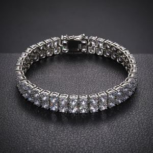 Pulsera de tenis clásica de moda de plata de ley 925 con moissanita y diamantes, engaste de canal de dos filas - Product Image 1