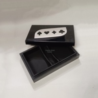 Étui de rangement pour cartes à jouer noires fait main avec compartiments divisés, élégant organisateur de jeux de cartes pour la famille et les jeux de poker