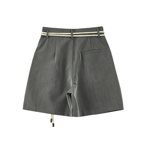 Shorts Oxford gris taille haute pour femme, fermeture boutonnée, style décontracté, coupe régulière, tissu tissé respirant, imprimé animalier 100% - Product Image 2
