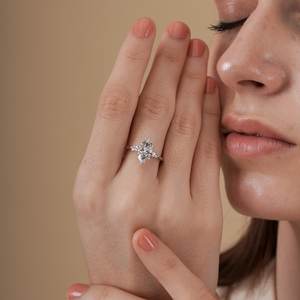 แหวนเพชรทรงมาร์คีส์มอยส์ซาไนต์สามเม็ดสำหรับผู้หญิง เงินแท้ 925 ของขวัญวันเกิด งานเลี้ยง เครื่องประดับสุดหรู ของขวัญแทนใจสำหรับคนรัก - Product Image 6