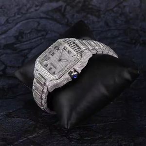 นาฬิกาข้อมือผู้ชายทรงสี่เหลี่ยมหรูหรา ประดับเพชรแบบ Iced Out ขอบหน้าปัดทรงบาแกตต์ คริสตัลเต็มหน้าปัด สายสตีล ตัวเลขโรมัน ระบบอัตโนมัติ - Product Image 2