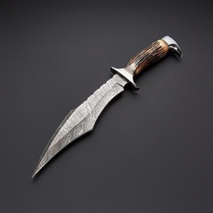 Couteau de chasse Bowie en acier Damas fait main sur mesure avec manche en corne de cerf, lame fixe, pointe tombante, couteau tactique de survie - Product Image 3