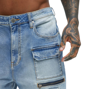 Pantalones Cortos Cargo de Mezclilla para Hombre, Lavado Claro, Ajuste Relajado, Múltiples Bolsillos, Estilo Casual de Verano, Bajo sin Rematar, Bolsillos Utilitarios, Estilo Urbano - Product Image 3