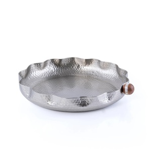 Nuevo Plato de Servir de Aluminio Premium para el Hogar, Crea una Presentación Impresionante con un Aspecto Metálico Refinado - Product Image 1