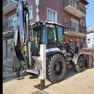 Hidromek Retroexcavadora Grande 4x4 Diésel con Ruedas, Excavadora, Tractor, Bomba Denison, Motor, Rodamiento - Carga Nominal de 7 Toneladas, Alta Capacidad - Product Image 6