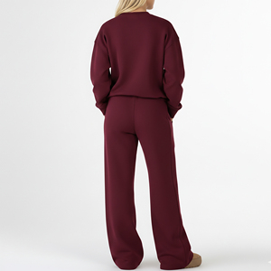 Conjunto Deportivo de Felpa Técnica con Pantalones Joggers y Sudadera de Manga Larga, Precio al por Mayor, Talla y Color Personalizables - Product Image 2