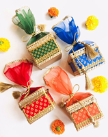 Boîte carrée en bois décorative indienne faite à la main, thème floral, pour paniers de mariage, Haldi, Mehndi, Sangeet, fête de pendaison de crémaillère, vente en gros