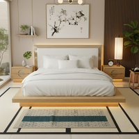 Lit plateforme minimaliste et durable, taille King, en bois massif d'acacia/pin, avec tête de lit moelleuse et tables de chevet assorties