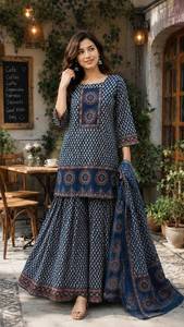 Ensemble Sharara pour femme en coton bleu avec imprimé gaufré, comprenant un haut et un dupatta, style traditionnel indien pakistanais, pour fêtes et tenues décontractées, longueur au sol, coupe classique - Product Image 1