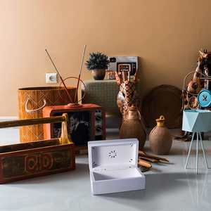 Caja de Joyería Decorativa de Madera con Tapa con Bisagras, Caja de Almacenamiento de Madera Hecha a Mano para Joyas y Recuerdos, Tamaño Mediano - Product Image 2