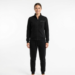 Ensemble de survêtement élégant pour femmes en molleton uni à capuche, 2 pièces, manches courtes, 100% coton, confortable et polyvalent - Product Image 4