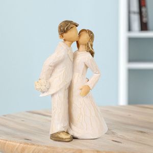 Statue Artigianali di Coppie che si Baciano, Scultura Decorativa per Casa o Ufficio, Figurina Intagliata - Product Image 4