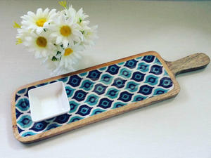 Tabla de Cortar de Madera Natural Hecha a Mano con Diseño Moderno para Cortar Verduras, Carne, Queso, Patrón de Cocina, Exportada FWE - Product Image 3