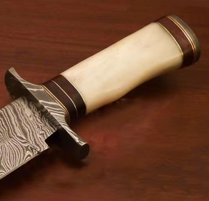 Cuchillo Bowie de Caza PRESTIGE BLADES Personalizado al por Mayor (ODM/OEM) con Hoja de Acero de Damasco, Punta Caída y Mango de Madera con Funda Personalizada - Product Image 2